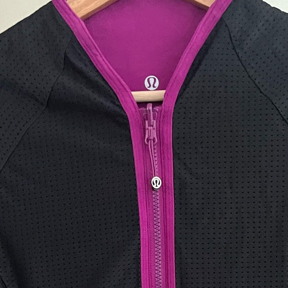 Lululemon Find Your Bliss Reversible Jacket - Picture 3 of 7
